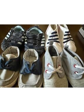 Lot of 4 Baby Shoes